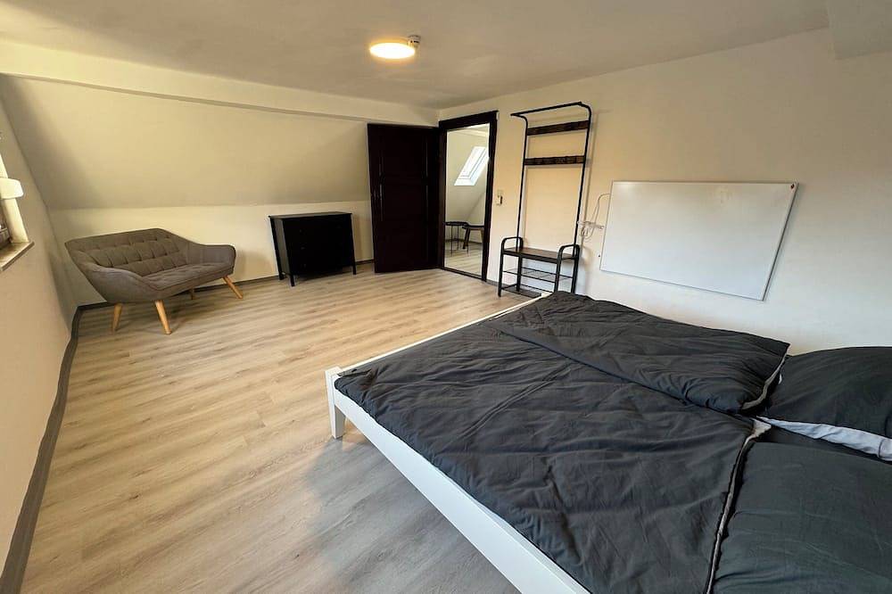 Ferienhaus Ailsbach – hundefreundlich, familien‑ & workation‑tauglich Nähe A3 in Lonnerstadt, Steigerwald