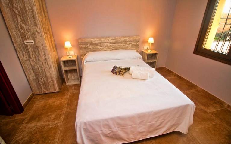 Casa rural para 3 personas, con jardín y vistas en Provincia de Huesca - 2