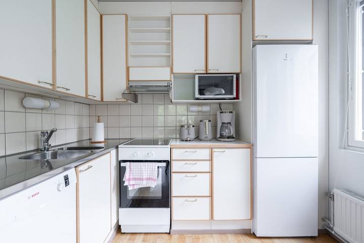 Ganze Wohnung, Stylish 1Br Apartment | Private Sauna & Balcony in Pirkanmaa