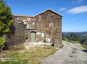 Gîte pour 4 personnes, avec terrasse à Malbosc