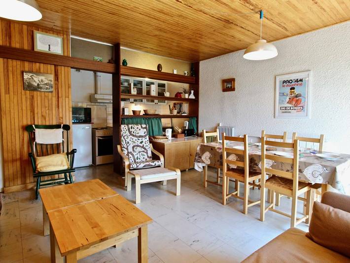 Ganze Wohnung, Große 2-Zimmer-Wohnung, Südbalkon, Haustiere erlaubt in Chamrousse, Nationalpark Écrins