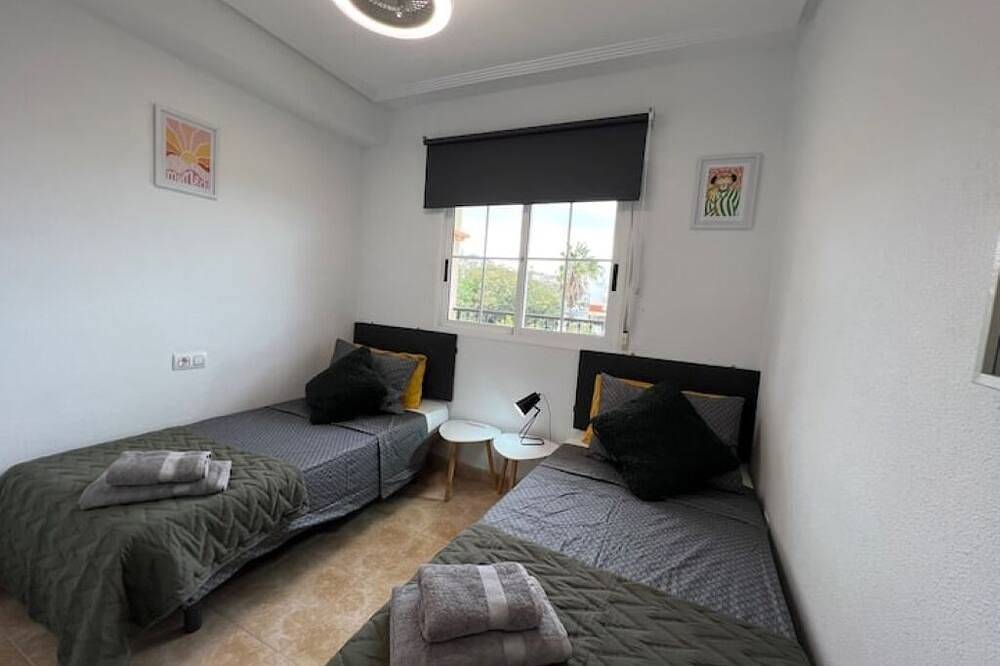 Apartamento entero, P3, Villamartin 2 bed apartment in Villamartín, Pueblos Blancos