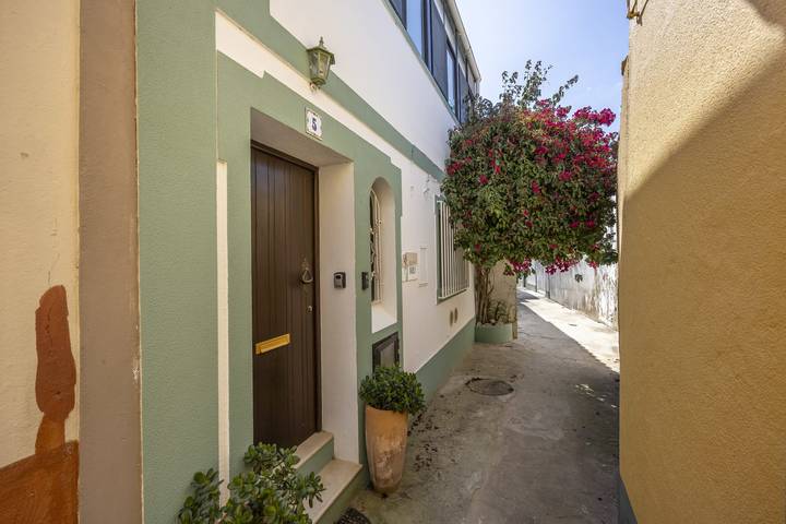 Ferienhaus für 4 Personen, mit Terrasse in Ferragudo - 2
