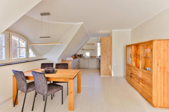 Ferienwohnung für 4 Personen, mit Ausblick und Balkon - 1