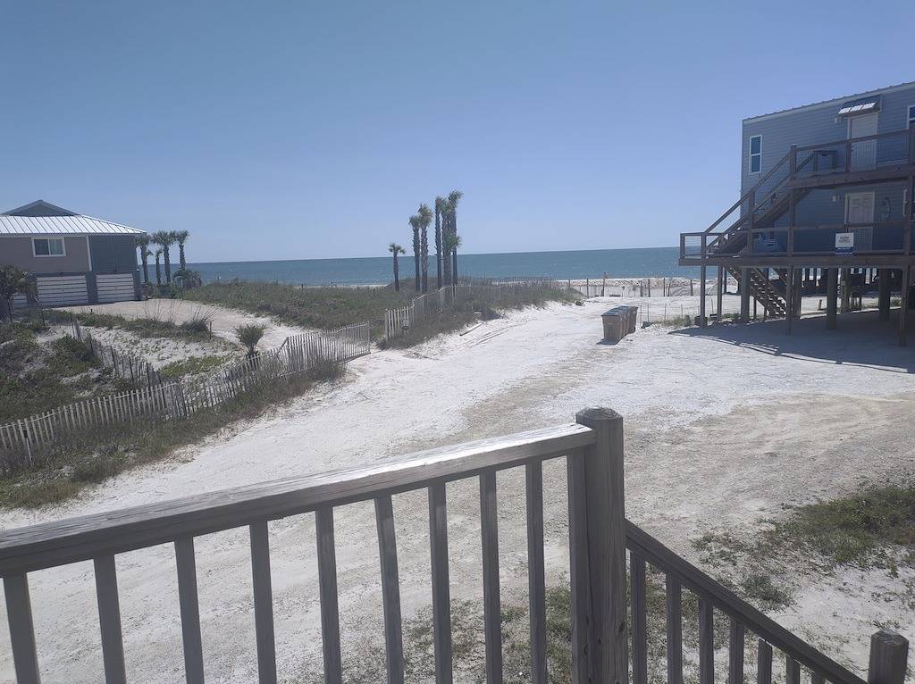 100 Steps To Beach — Renovated 2Br Pet Friendly Condo At Cape San Blas in Pig Island, Cape San Blas