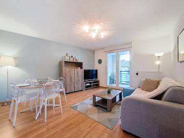 Gîte pour 4 personnes, avec terrasse à Lingolsheim