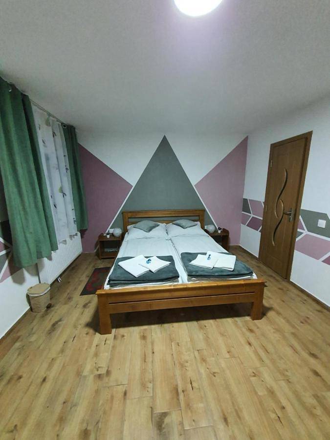 Chambre d’hôte pour 2 personnes, avec terrasse et vue à Vecsés - 3