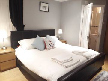 Chambre d’hôte pour 2 personnes, avec jardin, animaux acceptés à Poole