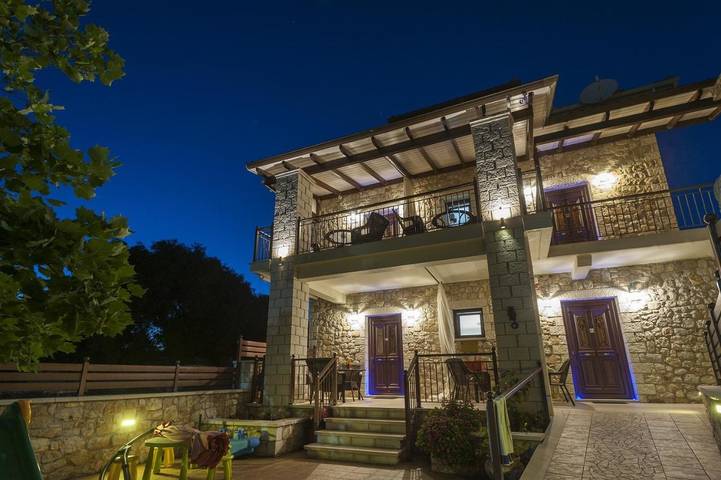 Appartement de vacances pour 4 personnes, avec Balcon et Terrasse ainsi que Jardin et Vue