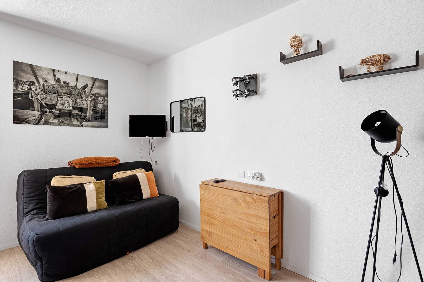 Apartamento entero, Apartamento 'El Aventurero', a 300 m del Futuroscope, hasta 4 personas in Chasseneuil-du-Poitou, Vienne