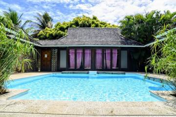 Cottage pour 6 personnes, avec jardin et balcon dans Ha'apiti