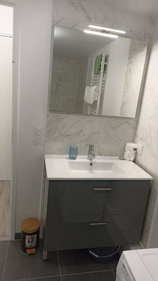 Appartement entier, Studio cosy situé à Bois Colombes in Bois-Colombes, Hauts-de-Seine