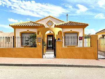Casa rural para 4 personas, con vistas además de piscina y jardín en Mazarrón