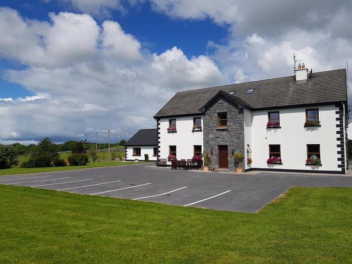 Bed and breakfast for 2 people, with Terrace and Garden in County Mayo