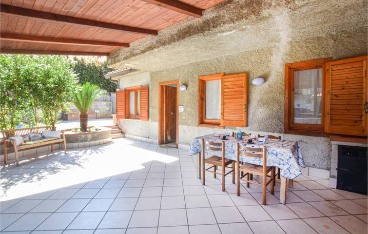Apartamento con vistas al mar, aparcamiento, jardín y terraza in Gizzeria, Provincia de Catanzaro