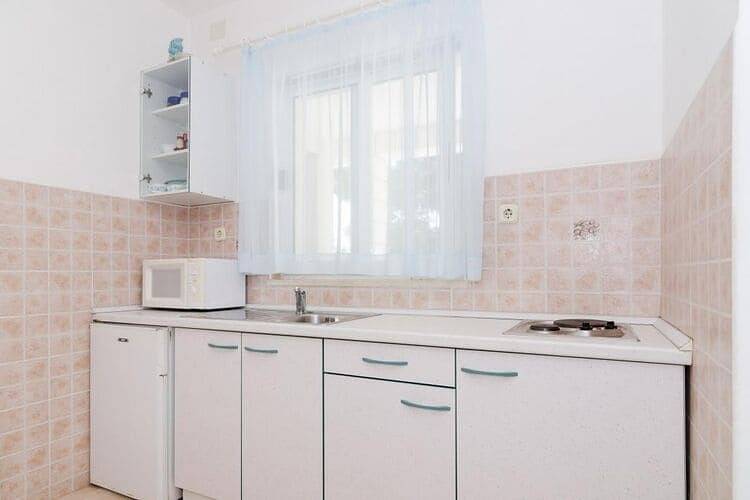 Ganze Wohnung, Apartments Villa Dingač- Borak - Standard One Bedroom Apartment with Balcony and Sea View No. 3 in Potomje, Dubrovnik-Neretva