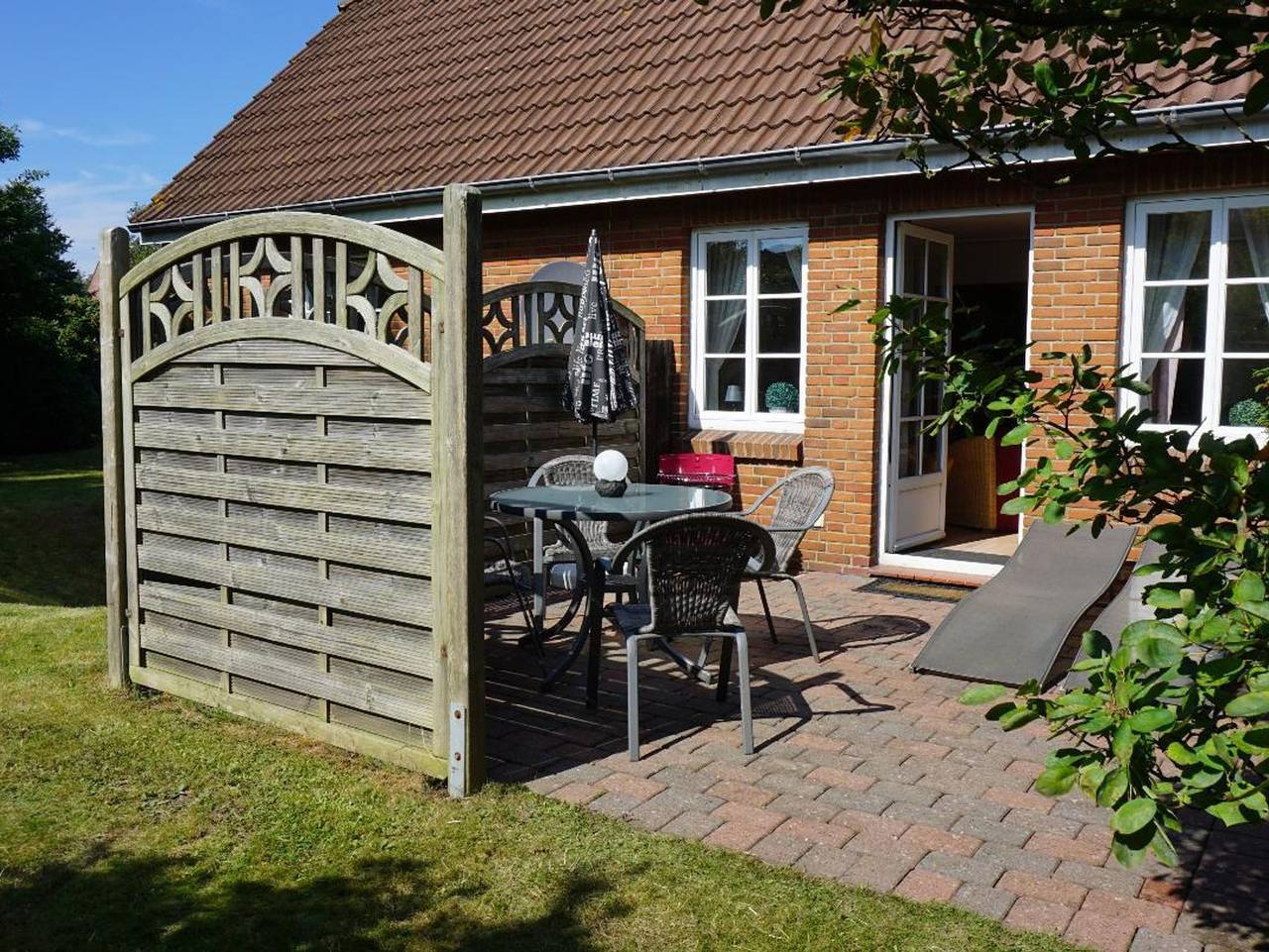 Ganze Ferienwohnung, Ferienhaus Ellen, Eg Whg. - Haus Ellen, Eg Wohnung in Utersum, Föhr