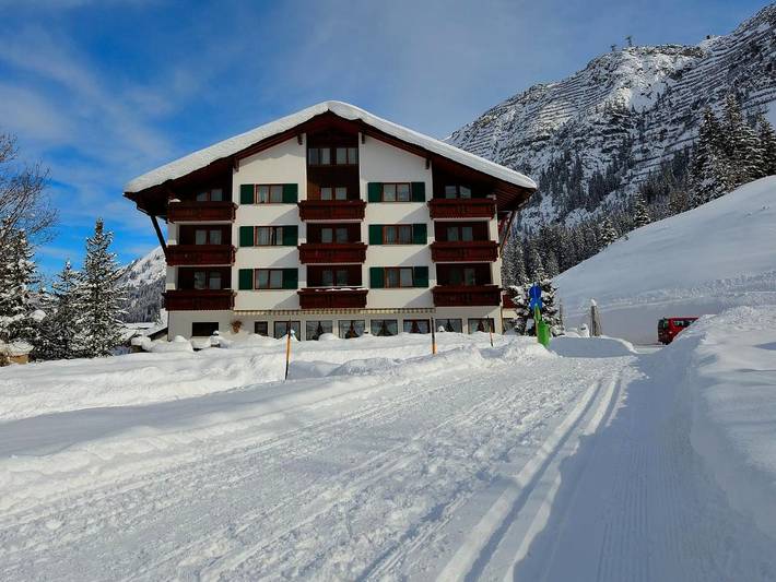 Hotel für 2 Personen, mit Ausblick und Garten sowie Sauna in Lech am Arlberg