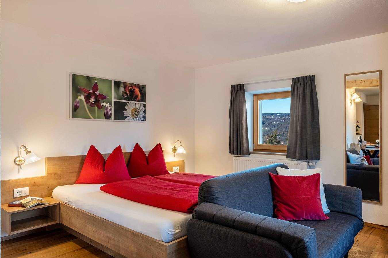 Ganze Wohnung, Charmante Ferienwohnung "Santnerblick Gfliererhof" mit Bergblick & Balkon in St. Anton (Völs am Schlern), Völs am Schlern