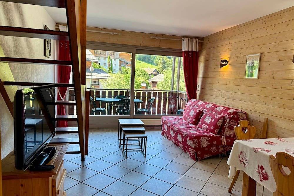 Appartement entier, Duplex 2 chambres au centre du village, proche pistes de ski, parking inclus, La Clusaz in La Clusaz, Région d'Annecy