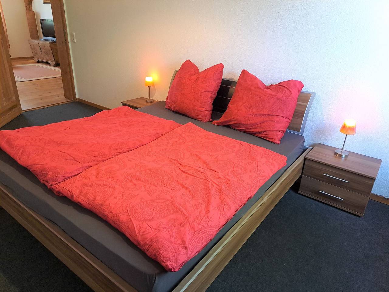 Ganze Wohnung, Ferienwohnung '2' mit gemeinsamer Terrasse und Wlan in Lindow, Ruppiner Seenland