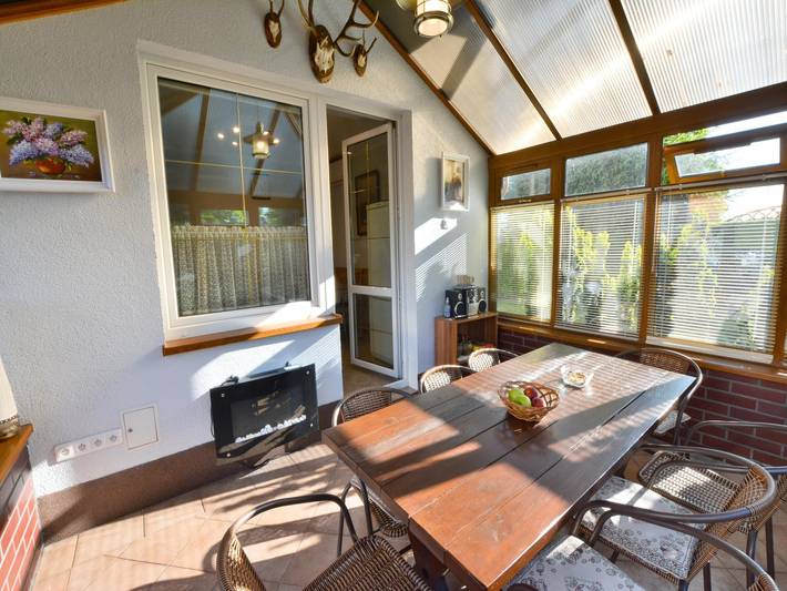 Ferienhaus mit privater Sauna und Garten in Jarosławiec, Powiat Sławieński