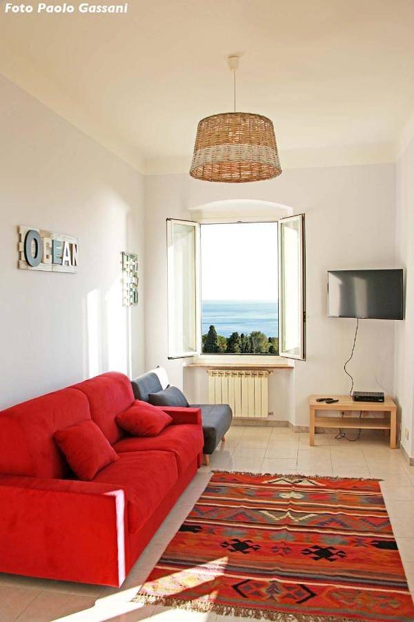 Location de vacances pour 6 personnes, avec vue et terrasse, animaux acceptés à Bogliasco - 2