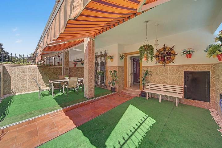 Holiday rental for 8 people in Sevilla