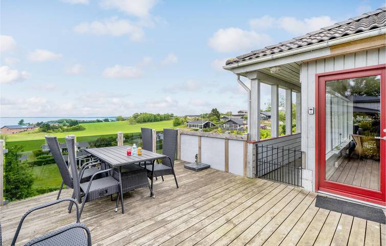 Ferienhaus für 6 Personen, mit Terrasse in Hvalpsund - 3