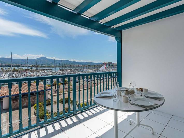 Appartement de vacances pour 4 personnes, avec terrasse