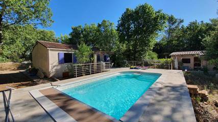 Villa pour 6 personnes, avec jardin et piscine à Vidauban