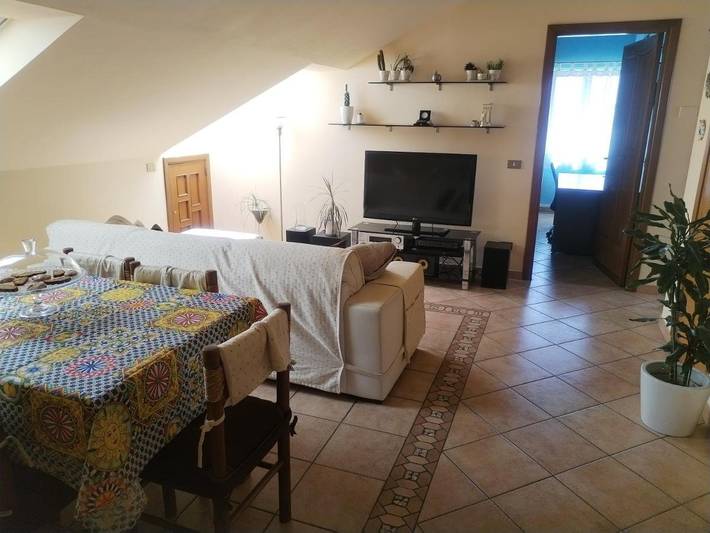 Gîte pour 4 personnes, avec vue et terrasse à Torre Faro