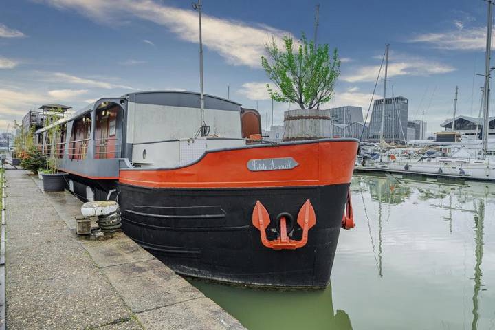Barca per 2 persone, con panorama e vista lago nonché terrazza in Francia