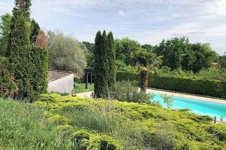 Gîte pour 5 personnes, avec jardin à Saint-Vincent-de-Pertignas
