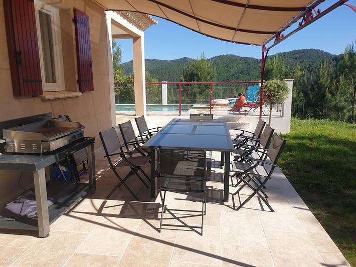 Gîte pour 10 personnes, avec piscine ainsi que jardin et terrasse, animaux acceptés dans les Parc national des Cévennes - 4