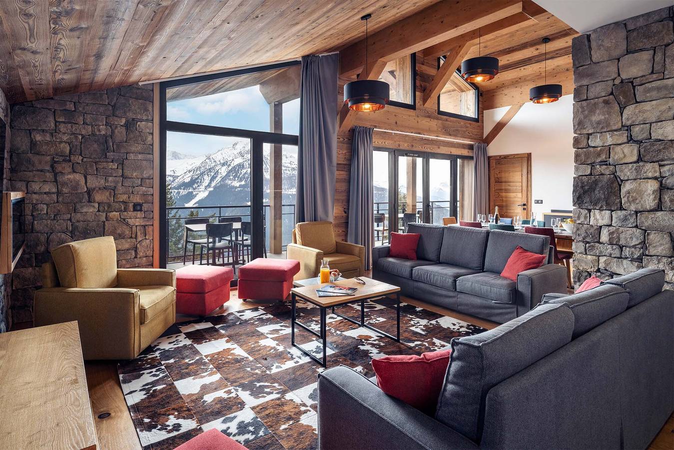 Appartement entier, Appartement de vacances pour 14 personnes avec balcon in La Rosière, Montvalezan