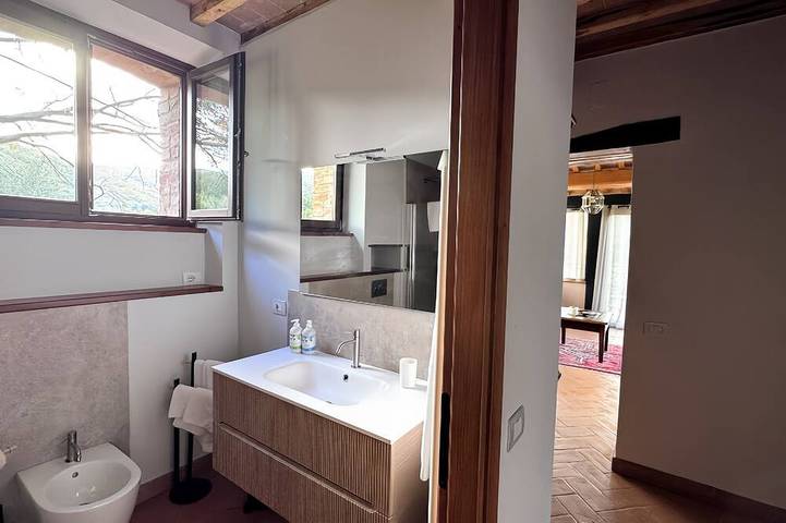 Leccino Honey Moon Haus mit Pool und Jacuzzi, AC, WIFI Bio-Küche Garten in Paciano, Perugia Provinz