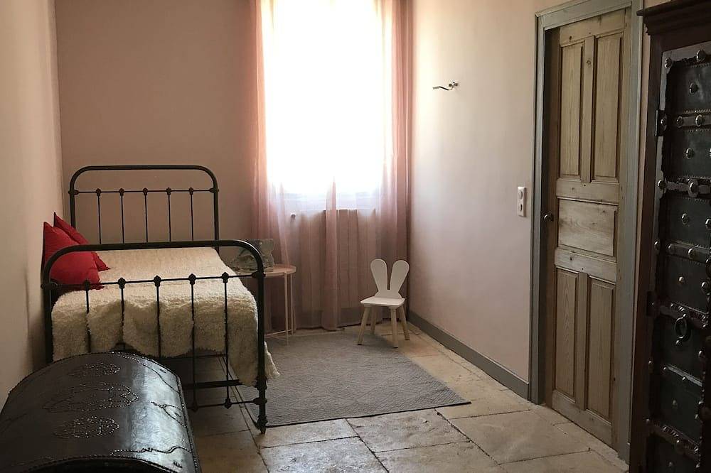 La Villa Geoise in Manduel, Nimes region