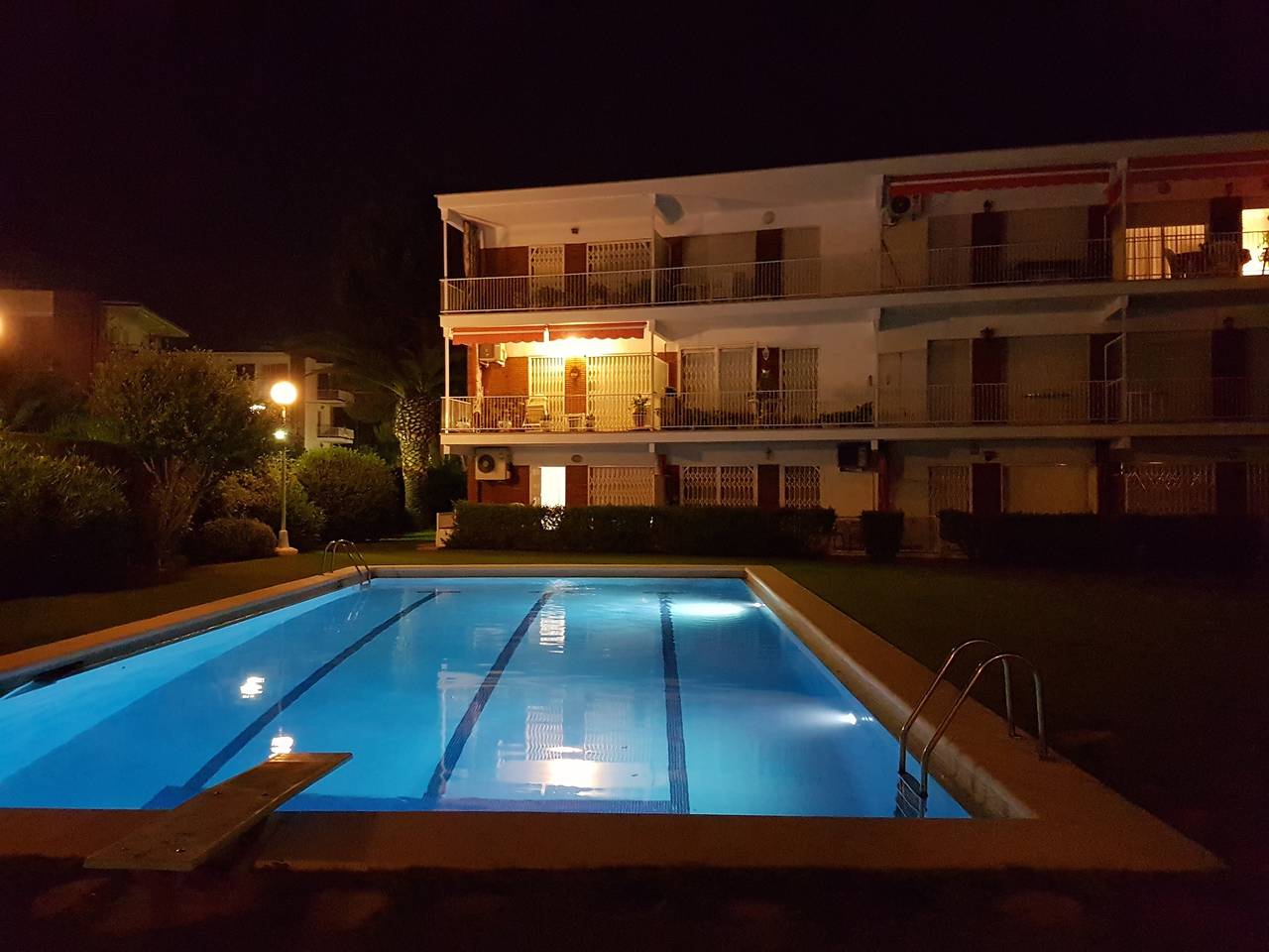 Geheel appartement, Vakantieappartement voor 5 personen met tuin in Sitges, Garraf