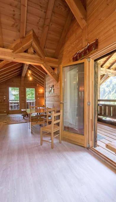 Gîte pour 4 personnes, avec vue et jardin à Saint-Colomban-des-Villards - 3