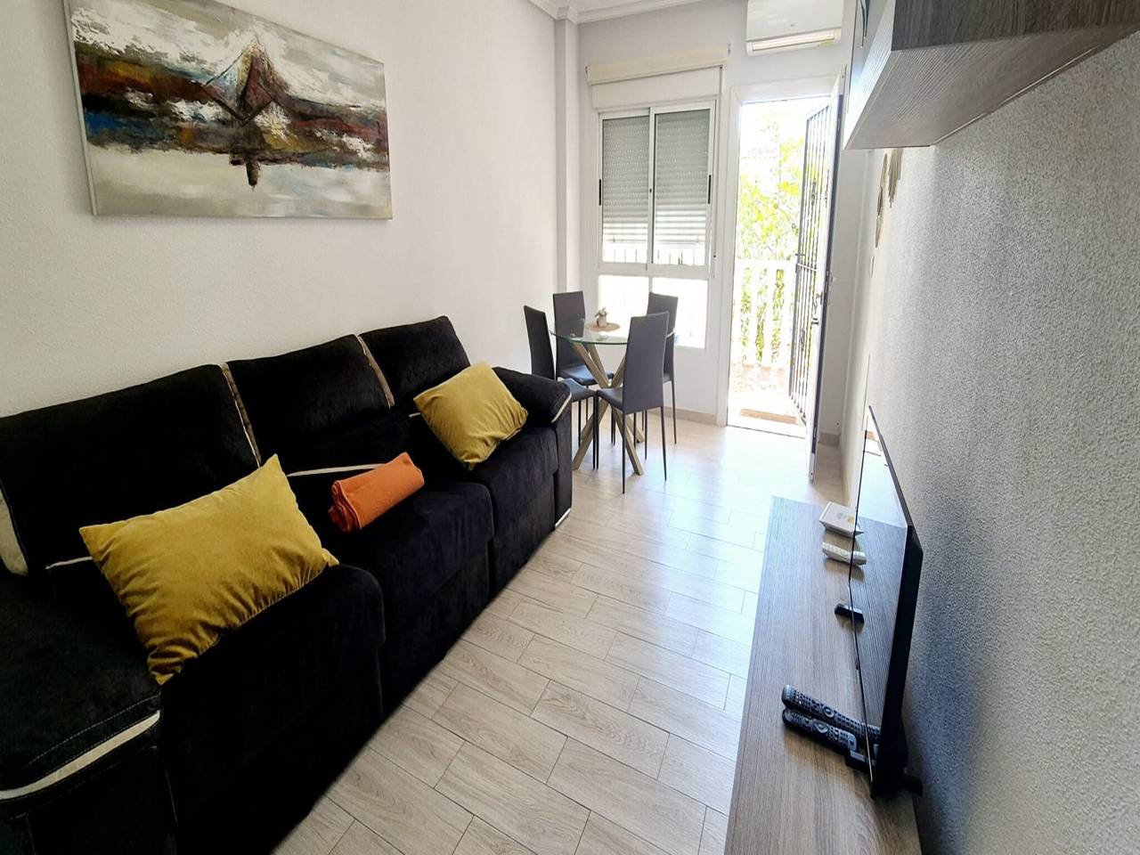 Hel leilighet, Hjem i nærheten av strand og butikker in Colinas de la Zenia, Orihuela