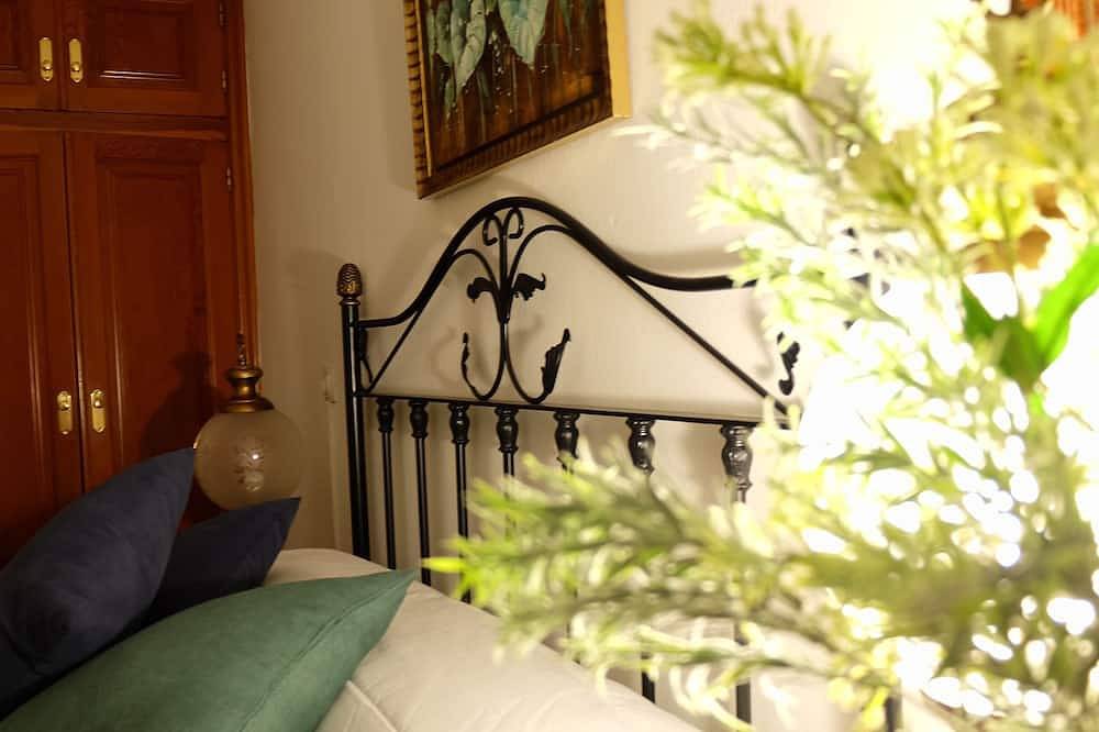 Casa El Tan (4 people) in Cudillero, Costa Verde (Spain)