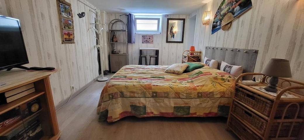 Vakantieappartement voor 2 personen, with Terras and Tuin as well as Uitzicht in Tours