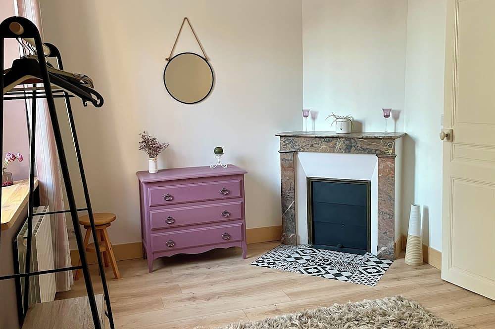 In Sologne, family home with garden near Chambord castle and forests  in Bracieux, Sologne