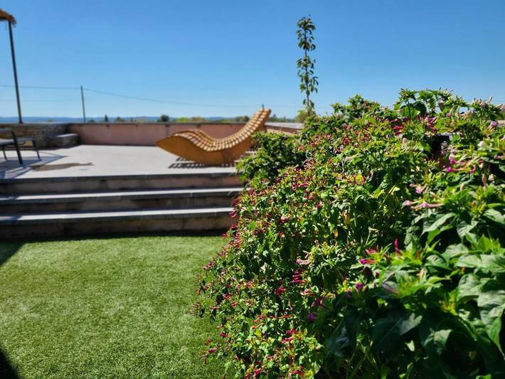 Location de vacances pour 8 personnes, avec vue ainsi que piscine et jardin à Massillargues-Attuech - 3