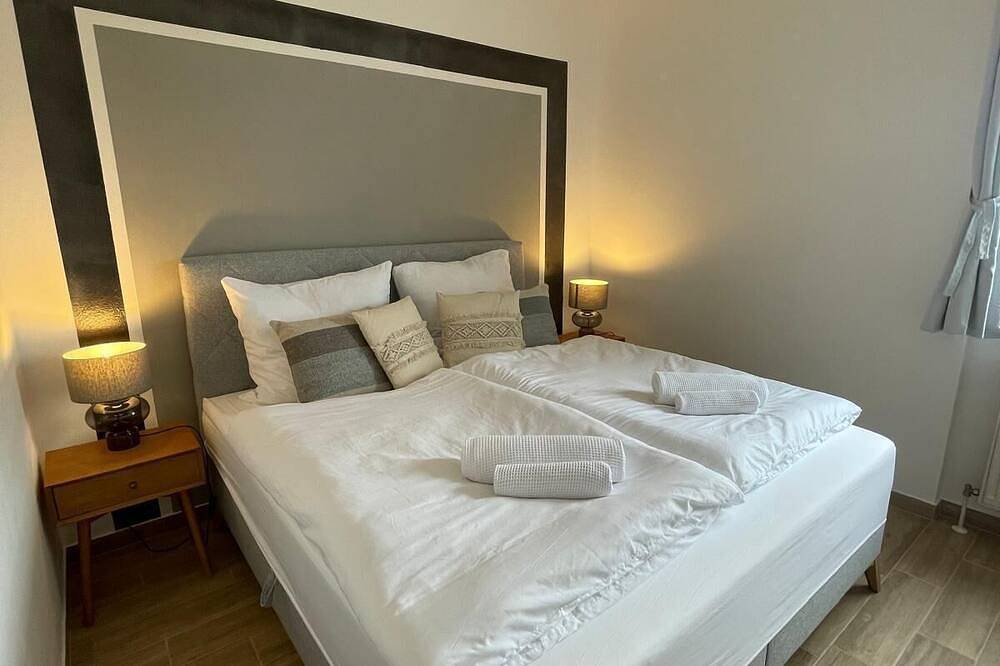 Ganze Wohnung, Ruhige Lage | 2-4 Personen | Parkplatz - Wlan|Für Paaren &Familien|Berufstätige in Passau, Passauer Land