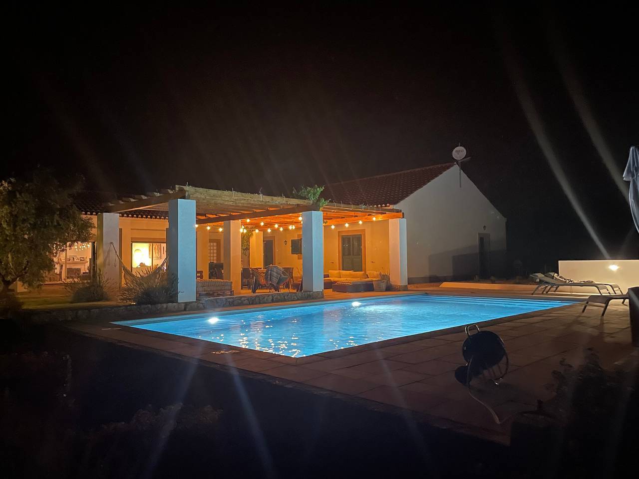 Casa de Férias 'Quinta das Rosas de Vide' com Vista Montanha, Piscina Privada e Wi-Fi in Santa Maria da Devesa, Serra de São Mamede