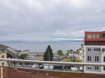 Gîte pour 4 personnes, avec balcon à Évian-les-Bains