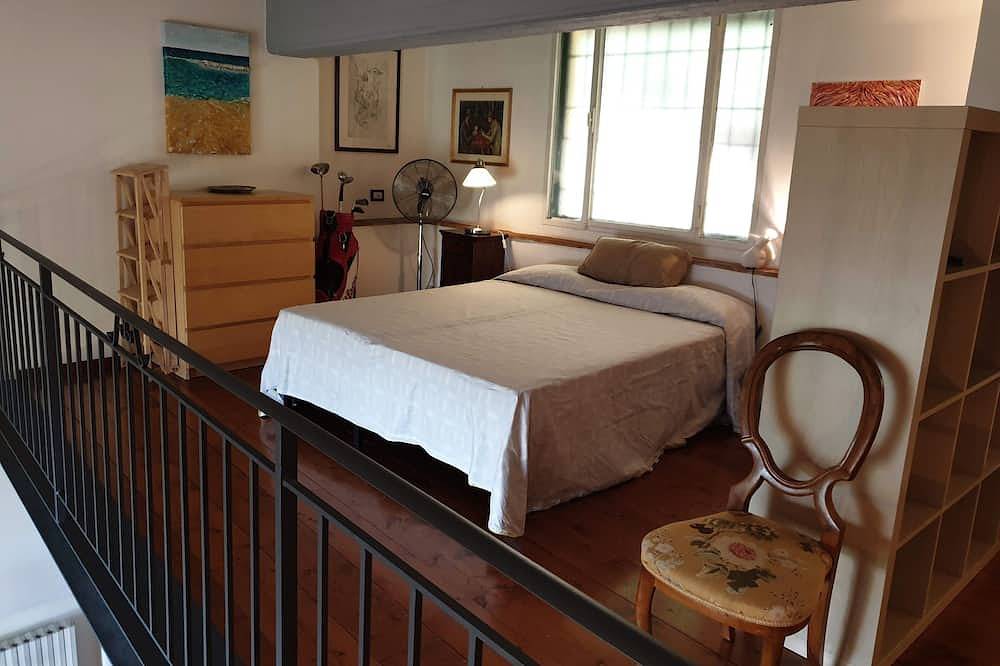 Country Villa - exclusive panorama - excellent location for Pistoia, Florence and Lucca in Pistoia, Pistoia Province