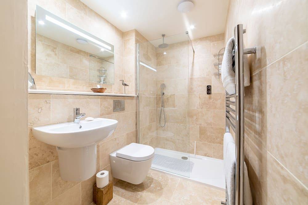 Country cottage set in a peaceful hamlet on the edge of the New Forest in Hampshire